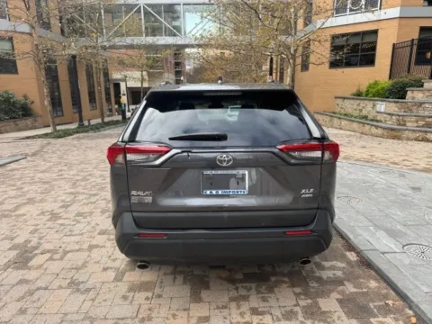 More photos of 2021 TOYOTA RAV4 XLE at C&G Imports, VA