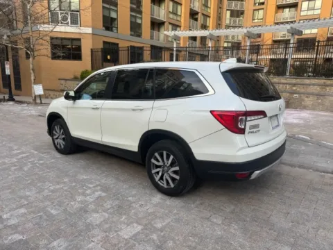 More photos of 2019 HONDA PILOT EX-L at C&G Imports, VA
