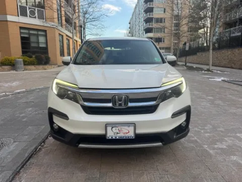 Photos of 2019 HONDA PILOT EX-L for sale in Arlington, VA at C&G Imports