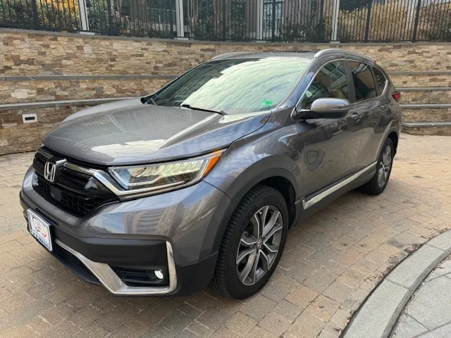 2022 Honda CR-V Touring's photo