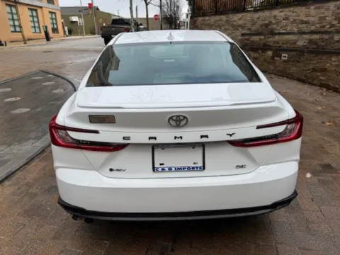 More photos of 2025 TOYOTA CAMRY HYBRID SE at C&G Imports, VA