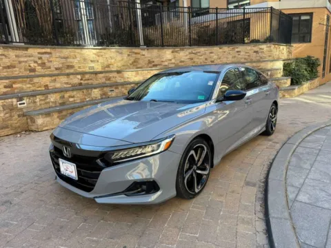 Gray 2022 HONDA ACCORD SPORT SE for sale in Arlington, VA