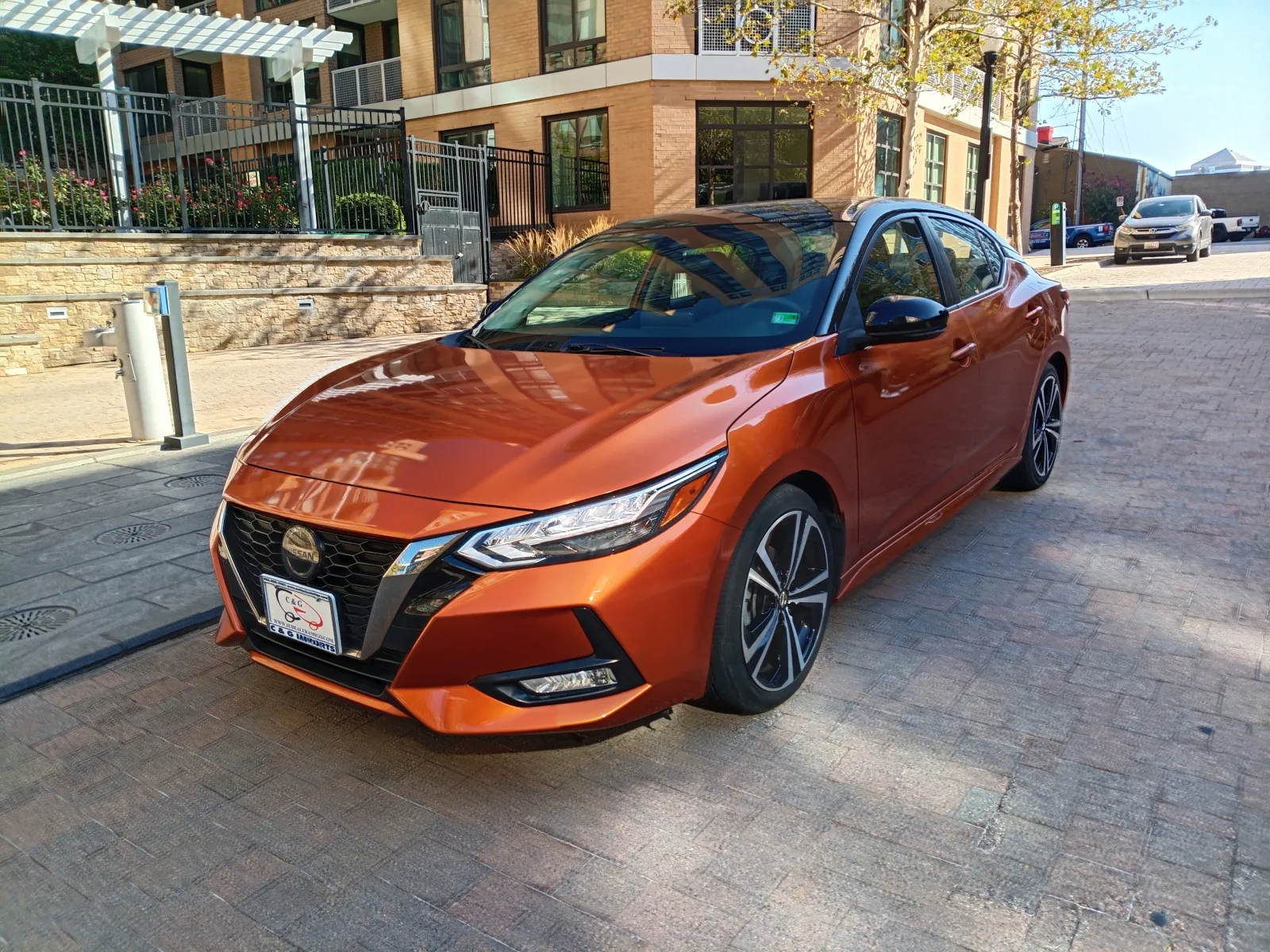 Orange 2021 NISSAN SENTRA SR for sale in Arlington, VA
