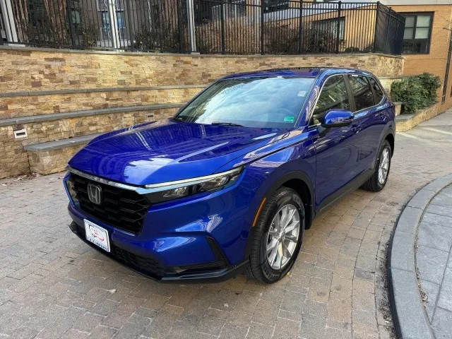 2023 Honda CR-V EX's photo