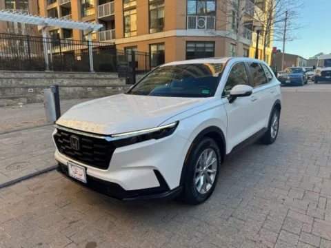White 2023 HONDA CR-V EX-L for sale in Arlington, VA