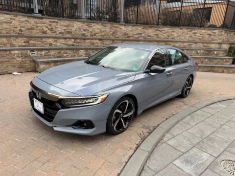 Gray 2022 HONDA ACCORD SPORT SE for sale in Arlington, VA
