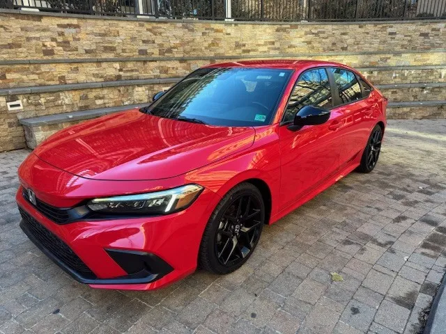 2022 Honda Civic Sport's photo