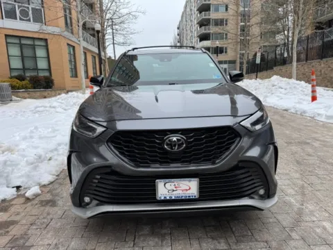 Photos of 2024 TOYOTA HIGHLANDER XSE for sale in Arlington, VA at C&G Imports