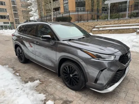 Another view of 2024 TOYOTA HIGHLANDER XSE for sale in Arlington, VA at C&G Imports
