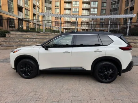 More photos of 2023 NISSAN ROGUE SV at C&G Imports, VA