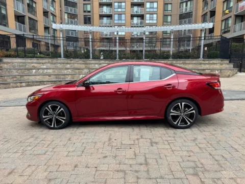 More photos of 2022 NISSAN SENTRA SR at C&G Imports, VA