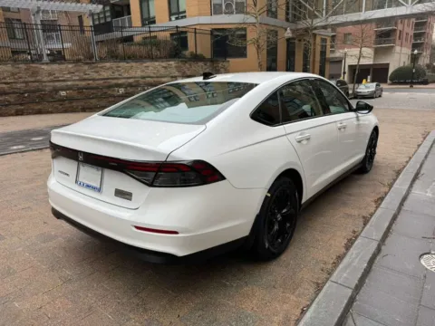 More photos of 2025 HONDA ACCORD SE at C&G Imports, VA