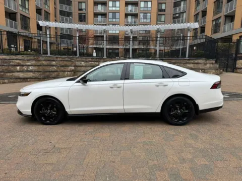More photos of 2025 HONDA ACCORD SE at C&G Imports, VA