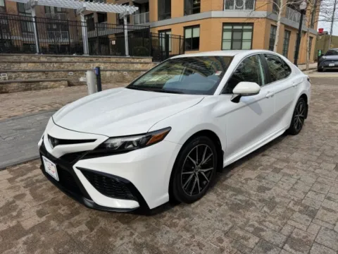 White 2024 TOYOTA CAMRY SE for sale in Arlington, VA