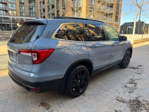 More photos of 2022 HONDA PILOT SE at C&G Imports, VA