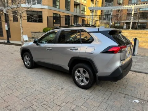 More photos of 2022 TOYOTA RAV4 XLE at C&G Imports, VA