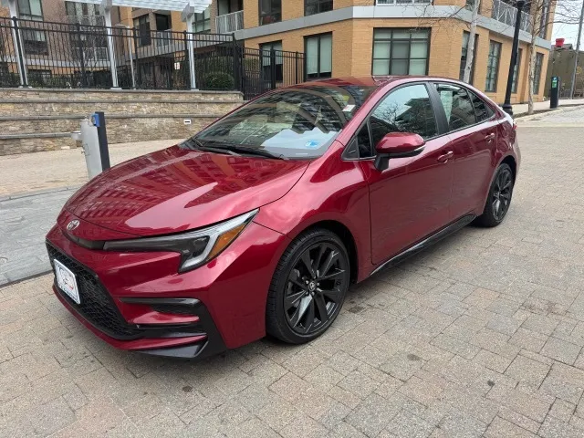 2025 TOYOTA COROLLA SE