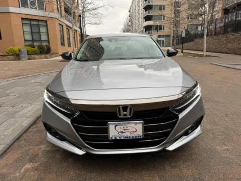Photos of 2022 HONDA ACCORD SPORT SE for sale in Arlington, VA at C&G Imports
