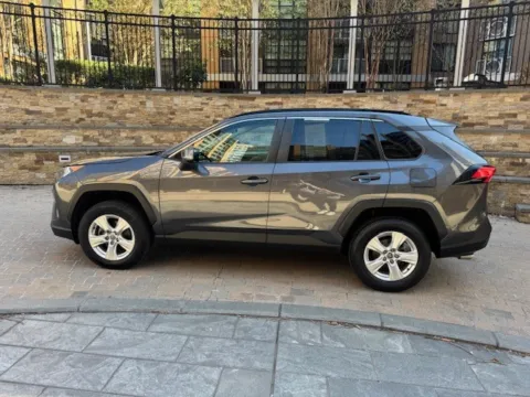 More photos of 2021 TOYOTA RAV4 XLE at C&G Imports, VA
