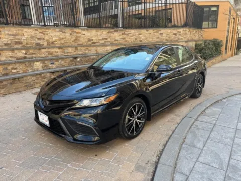 Black 2024 TOYOTA CAMRY SE for sale in Arlington, VA