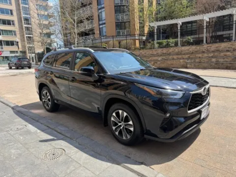 Another view of 2023 TOYOTA HIGHLANDER XLE for sale in Arlington, VA at C&G Imports