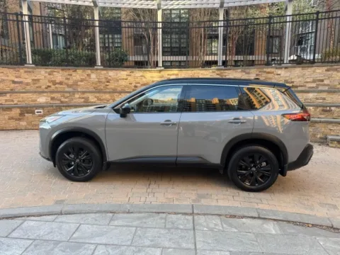 More photos of 2023 NISSAN ROGUE SV at C&G Imports, VA