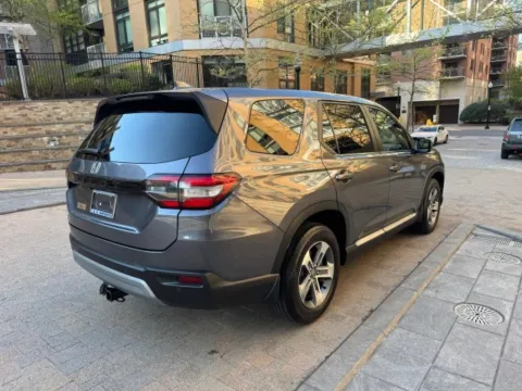 More photos of 2024 HONDA PILOT EX-L at C&G Imports, VA