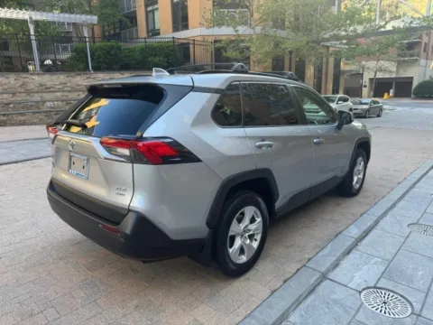 More photos of 2021 TOYOTA RAV4 XLE at C&G Imports, VA