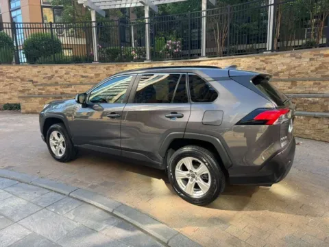 More photos of 2021 TOYOTA RAV4 XLE at C&G Imports, VA