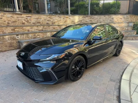 Black 2025 TOYOTA CAMRY HYBRID SE for sale in Arlington, VA