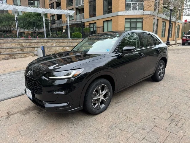 2025 Honda HR-V EX-L AWD's photo