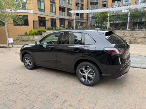 More photos of 2025 HONDA HR-V EX-L at C&G Imports, VA