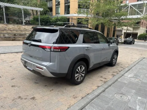 More photos of 2023 NISSAN PATHFINDER SL at C&G Imports, VA