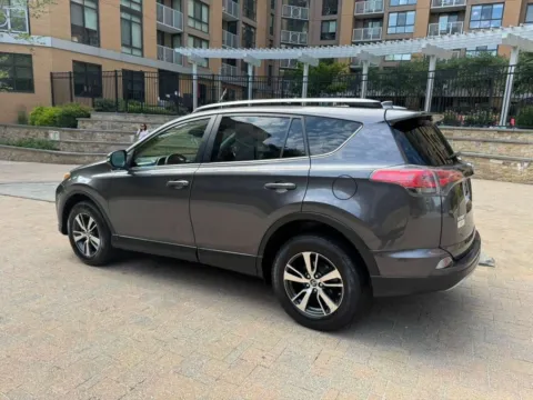 More photos of 2018 TOYOTA RAV4 XLE at C&G Imports, VA