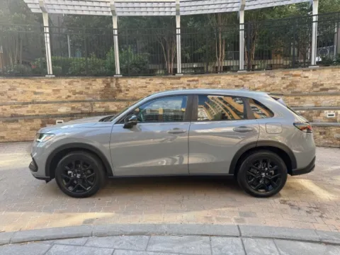 More photos of 2025 HONDA HR-V SPORT at C&G Imports, VA