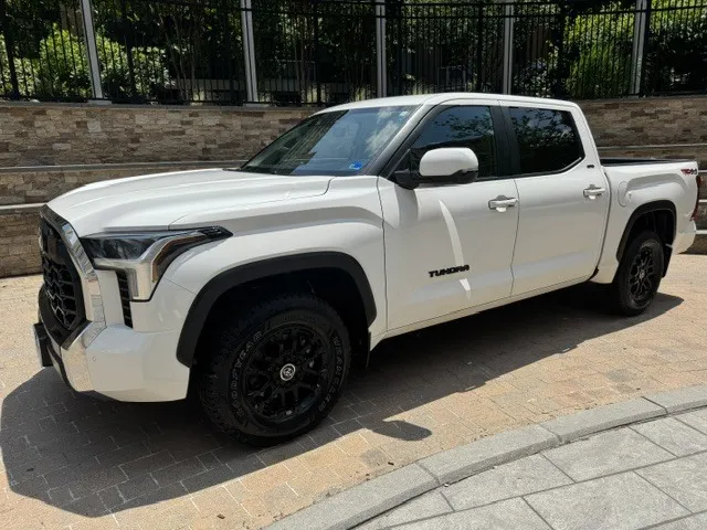 White 2024 TOYOTA TUNDRA SR5 for sale in Arlington, VA