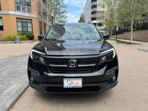 Photos of 2022 HONDA PILOT SE for sale in Arlington, VA at C&G Imports
