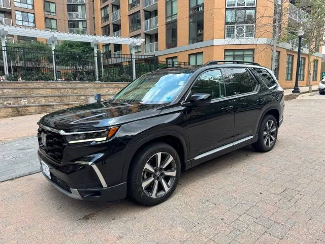 Black 2024 HONDA PILOT TOURING for sale in Arlington, VA