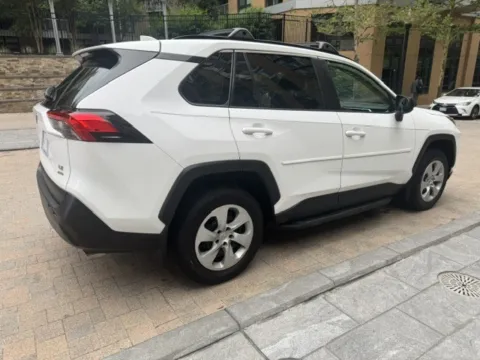 More photos of 2021 TOYOTA RAV4 LE at C&G Imports, VA