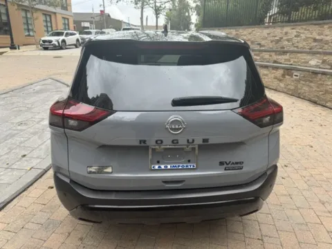More photos of 2023 NISSAN ROGUE SV at C&G Imports, VA