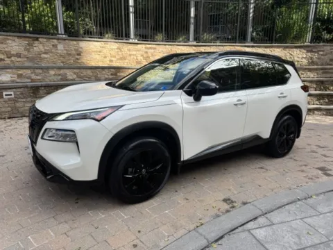 White 2023 NISSAN ROGUE SV for sale in Arlington, VA
