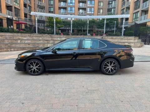 More photos of 2024 TOYOTA CAMRY SE at C&G Imports, VA