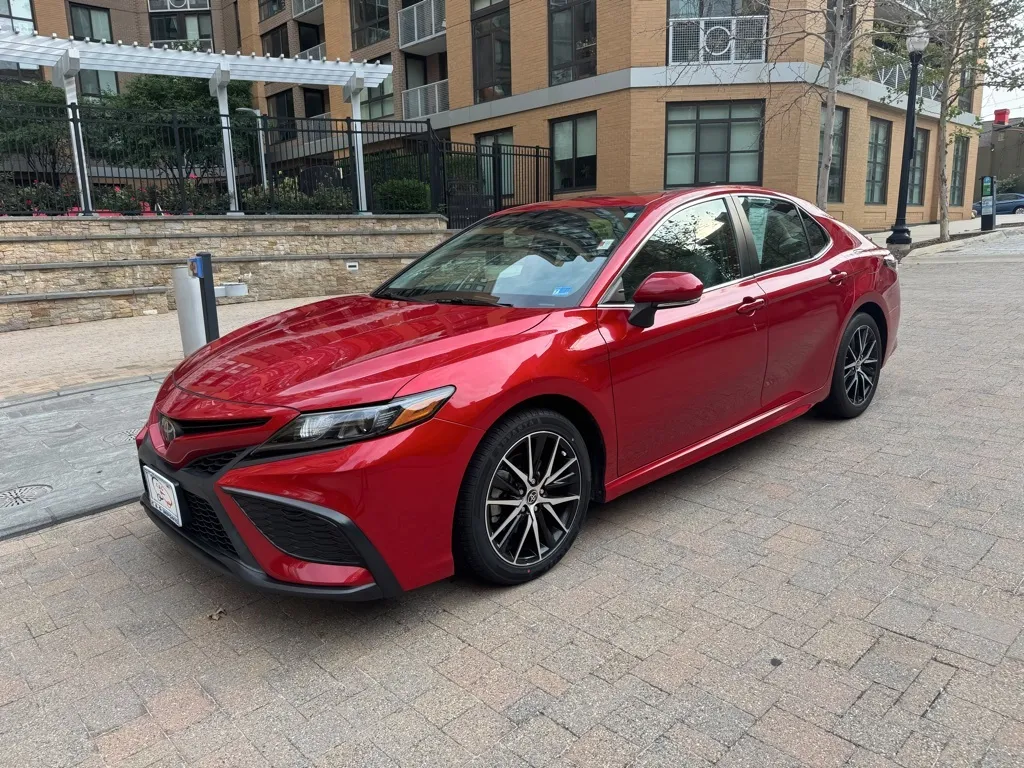 2023 TOYOTA CAMRY SE for sale in Arlington, VA