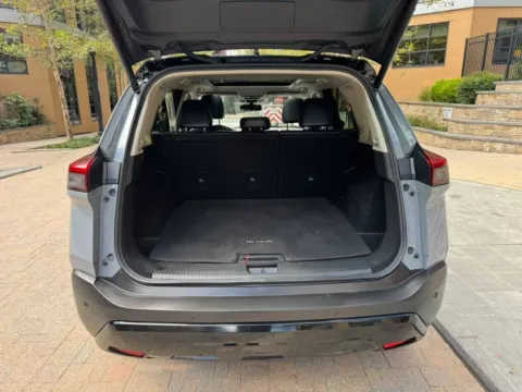 More photos of 2023 NISSAN ROGUE SV MIDNIGHT at C&G Imports, VA