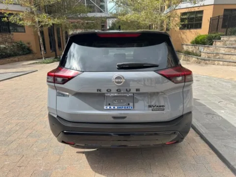 More photos of 2023 NISSAN ROGUE SV MIDNIGHT at C&G Imports, VA