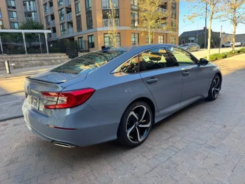 More photos of 2022 HONDA ACCORD 2.0 SPORT at C&G Imports, VA
