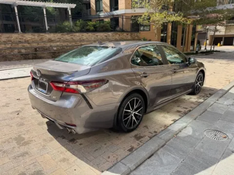 More photos of 2023 TOYOTA CAMRY SE at C&G Imports, VA