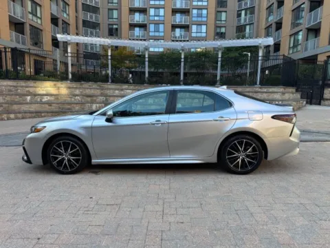 More photos of 2023 TOYOTA CAMRY SE at C&G Imports, VA