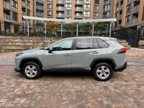 More photos of 2021 TOYOTA RAV4 XLE at C&G Imports, VA