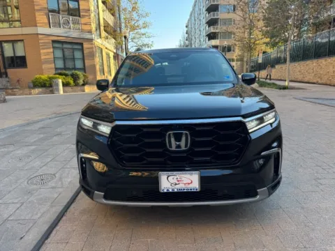 Photos of 2024 HONDA PILOT ELITE for sale in Arlington, VA at C&G Imports